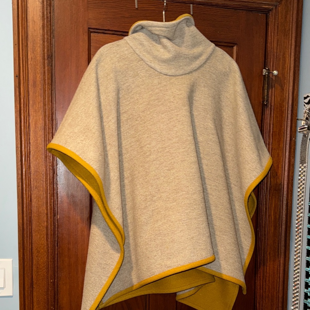 Vintage Pendleton Heather Gray Poncho with Mustard Trim .